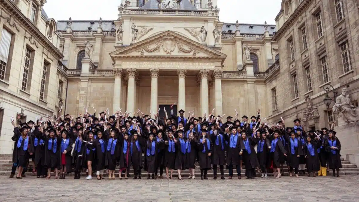 Pourquoi envisager une école hors Mon Master pour un bac+4 5