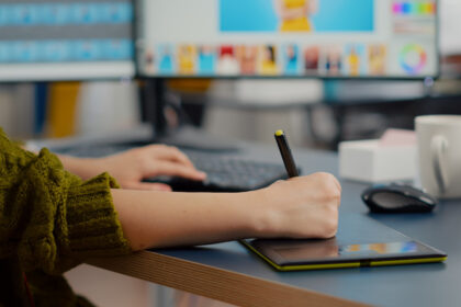 Formation design graphique : une reconversion créative et prometteuse !