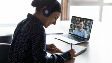 Reconversion professionnelle : comment réussir son cap esthétique ?